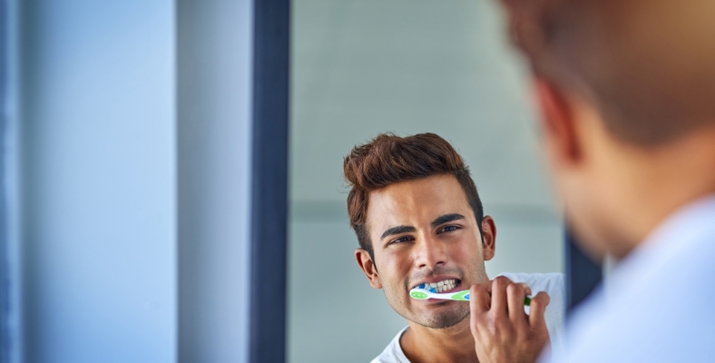 7 Claves Fundamentales para Evitar el Mal Aliento y Mantener una Salud Bucal Óptima 7 claves para evitar el mal aliento.